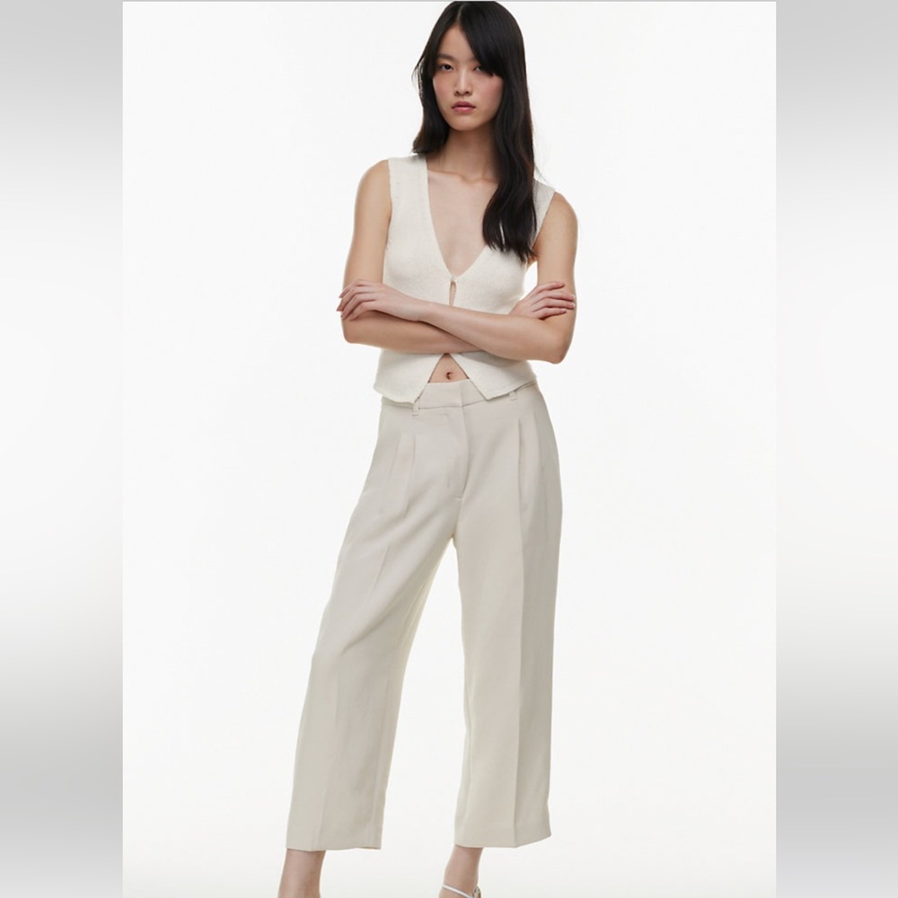 Aritzia Wilfred THE EFFORTLESS CROPPED PANT size 0 color spiced burgundy